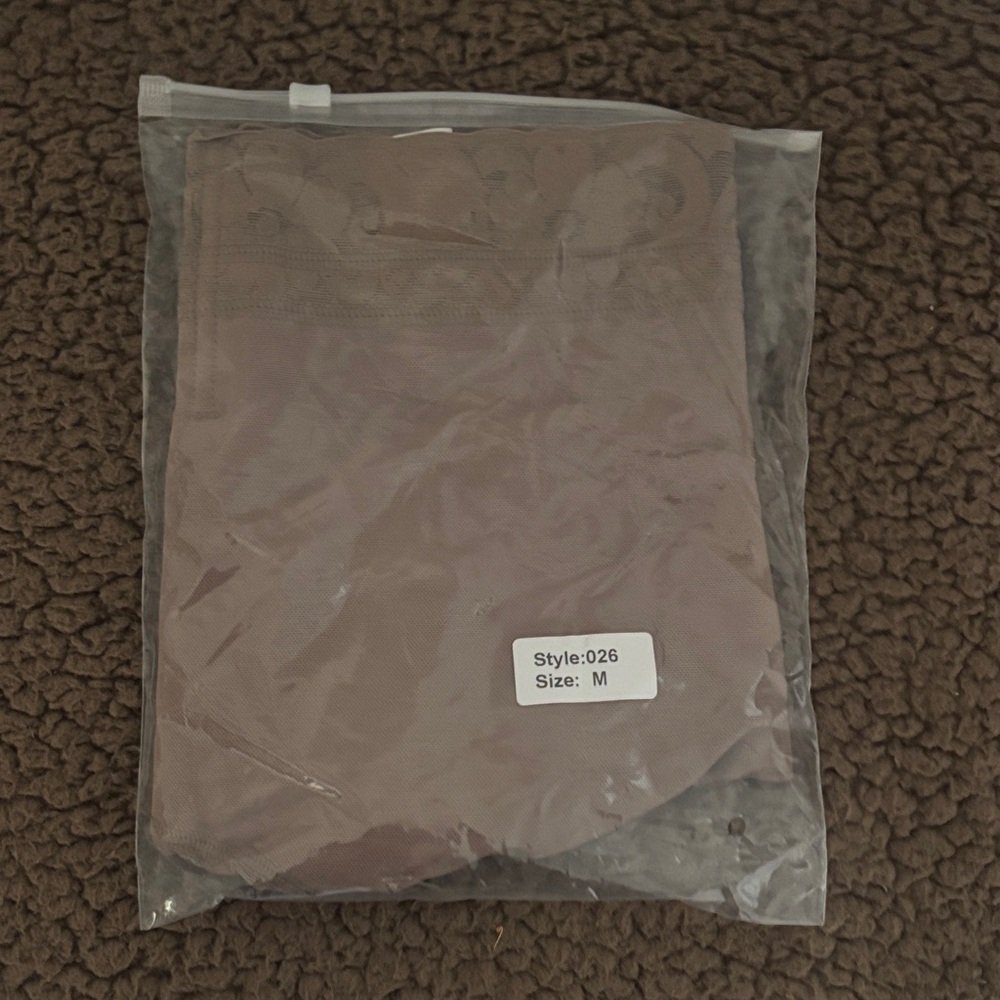 Seamless Shaping Short in Mauve/Taupe